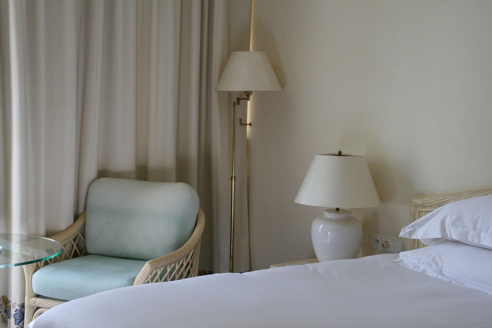 Celestins Spa Thermal & Hotel By Vy Resort Βισύ Εξωτερικό φωτογραφία A lampshade