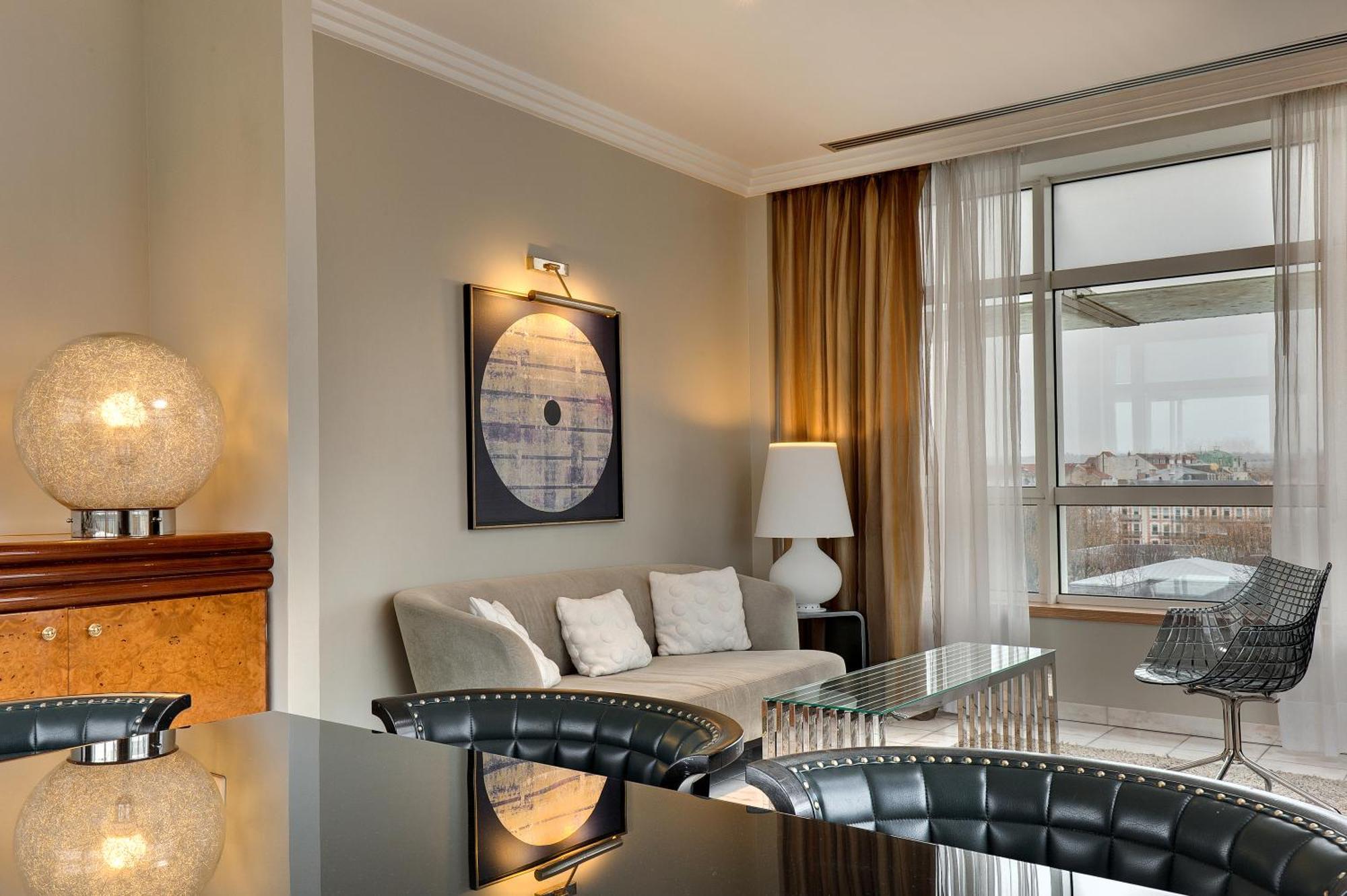 Celestins Spa Thermal & Hotel By Vy Resort Βισύ Εξωτερικό φωτογραφία A suite at the InterContinental