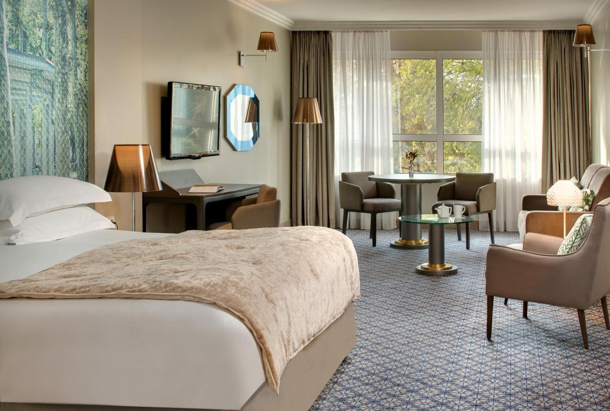 Celestins Spa Thermal & Hotel By Vy Resort Βισύ Εξωτερικό φωτογραφία A room at the InterContinental London Park Lane