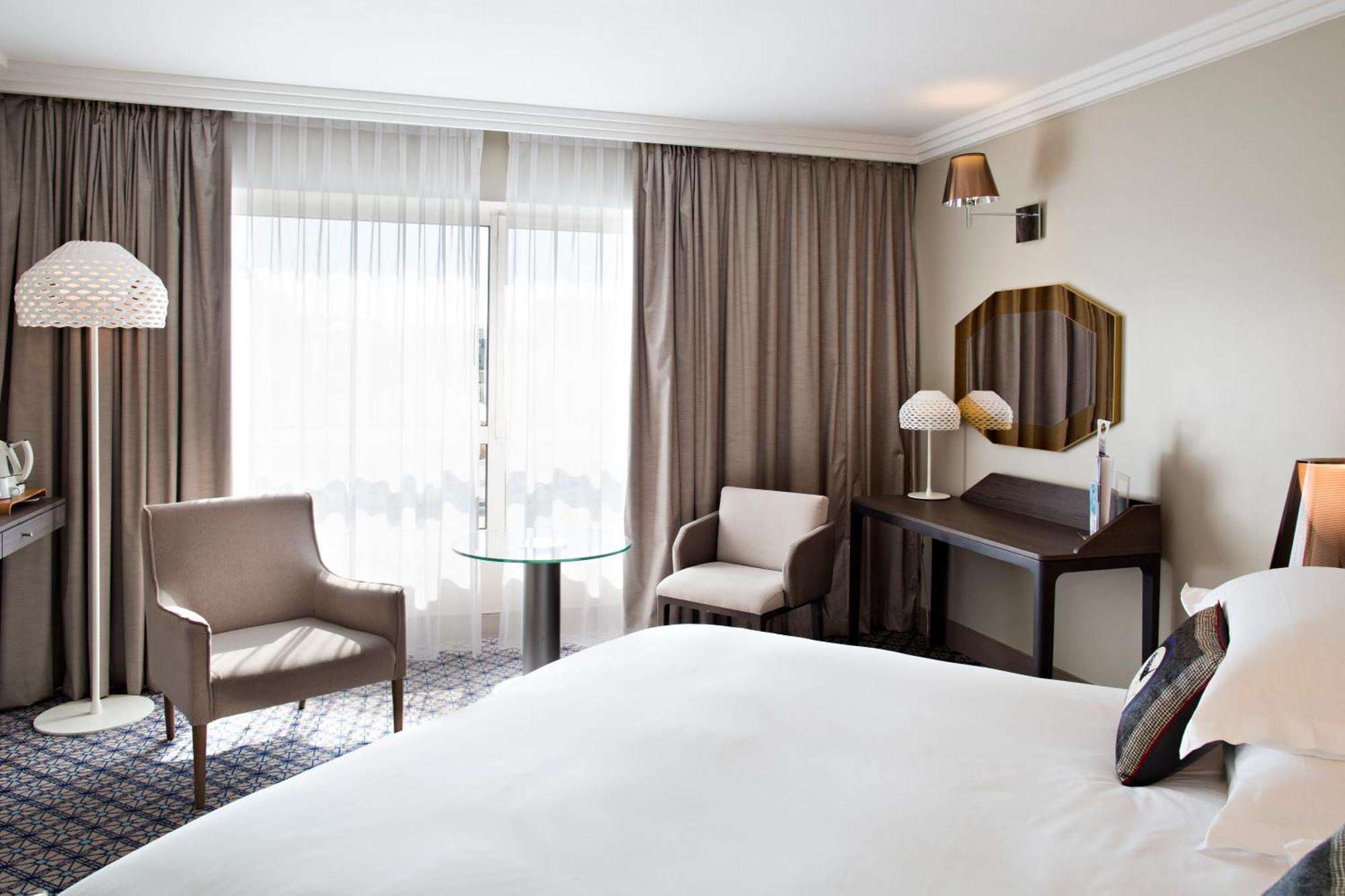 Celestins Spa Thermal & Hotel By Vy Resort Βισύ Εξωτερικό φωτογραφία A room at the hotel