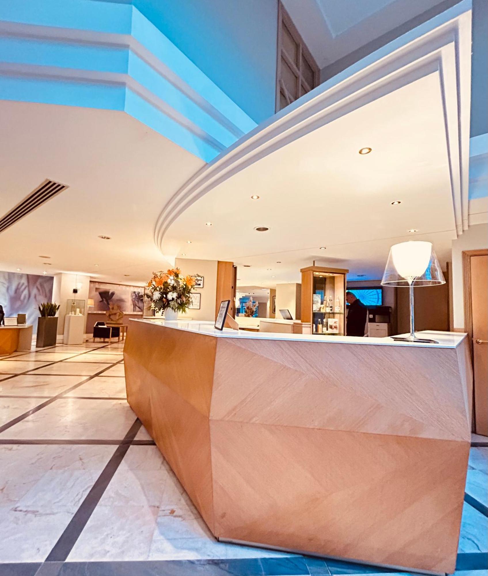 Celestins Spa Thermal & Hotel By Vy Resort Βισύ Εξωτερικό φωτογραφία The lobby of the hotel